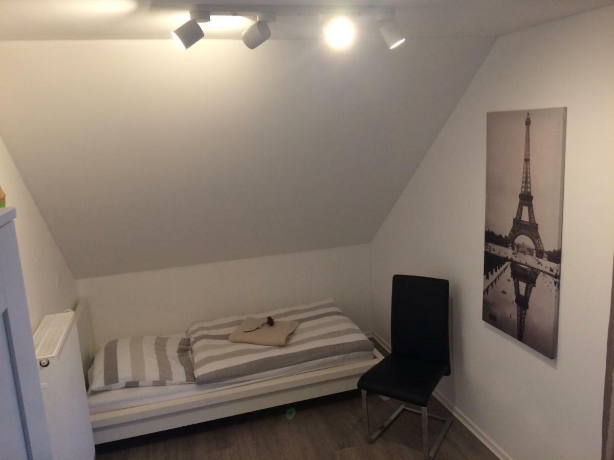 Haus Willi - Kleine & Schnuckelige In Ortenberg Mit Wlan Balkon Parkplatz - Neu & Sauber & Gemuetlich